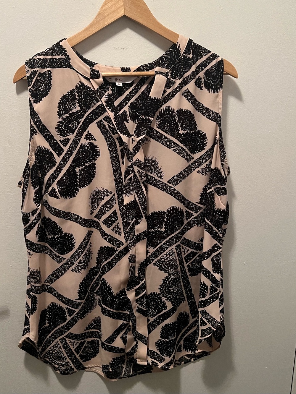 ✨ Cleo Pink Black Abstract Geometric Lace Print Sleeveless Blouse - XL